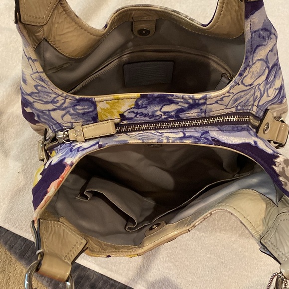 Coach purse - Picture 5 of 6